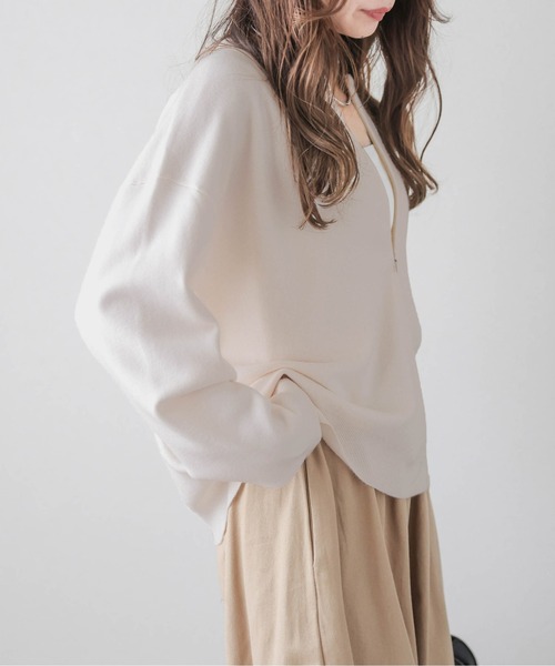 La-gemme（ラジェム）の「センタージップアップニットトップス（ニット/セーター・レディース・ブラック/オフホワイト/グレー/モカ・フリー）」の17枚目の写真