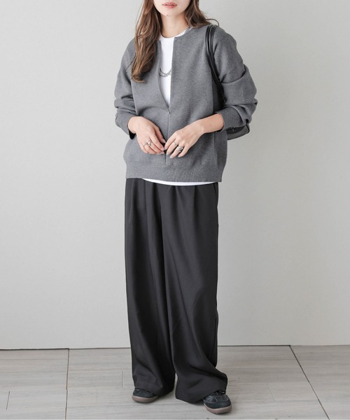 La-gemme（ラジェム）の「センタージップアップニットトップス（ニット/セーター・レディース・ブラック/オフホワイト/グレー/モカ・フリー）」の20枚目の写真