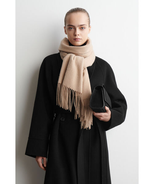 【未使用品】COS フリンジウールマフラー フリンジウールマフラー（マフラー）｜COS（コス）のファッション通販