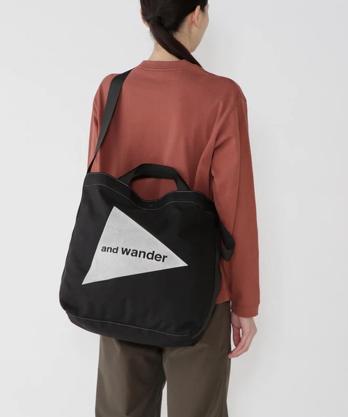 and wander（アンドワンダー）の「【入庫禁止】and wander/アンドワンダー recycle OX logo tote bag ワンポイントロゴ 2WAYトートバッグ（トートバッグ・メンズ・ブラック・FREE）」の9枚目の写真