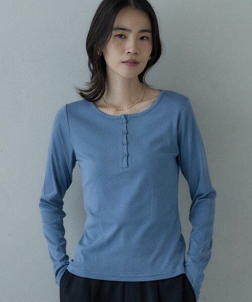 GALLEST（ギャレスト）の「カットアウトカットソー（Tシャツ/カットソー・レディース・ライトブルー/ホワイト/チャコールグレー・38）」の15枚目の写真