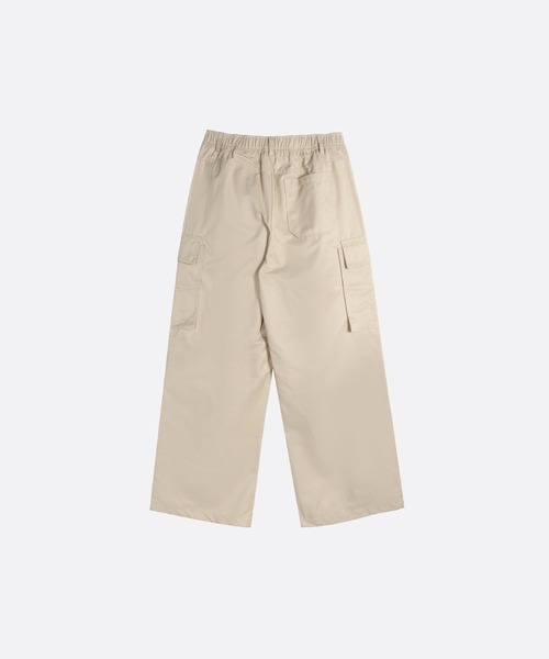 U:UME(ユーム)の「Texture Pocket Wide Pants(チノパンツ・メンズ・ブラック/カーキ・MEDIUM/SMALL)」の3枚目の写真