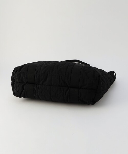 NOLLEY'S LIGHT（ノーリーズライト）の「【ADAM PATEK】 square quilt shoulder tote bag（トートバッグ・メンズ・ブラック/オリーブ・FREE）」の6枚目の写真