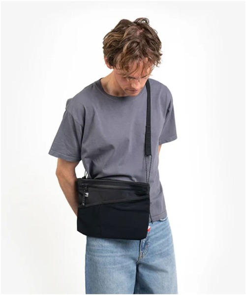 LANDER(ランダ―)の「LANDER / SCHOSCHE BAG 2L(ショルダーバッグ・メンズ・ブラック・FREE)」の6枚目の写真