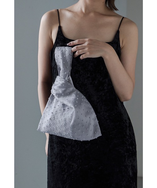 niana（ニアナ）の「ワンハンドルバッグ ドット ラメ パーティーバッグ トートバッグ 結婚式 二次会 成人式 同窓会 お呼ばれ フォーマル オケージョン（ハンドバッグ・レディース・ブラック/シルバー/ベージュ/ベージュ系その他/ブラウン系その他/グレー系その他/ブラック系その他/ピンク系その他/グリーン系その他・FREE）」の10枚目の写真