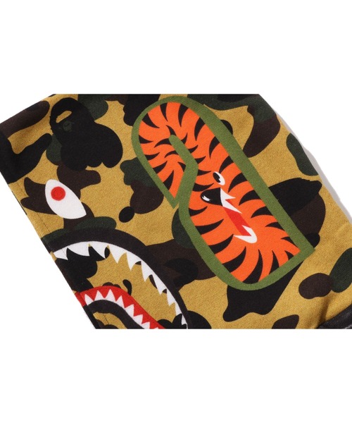 A BATHING APE（アベイシングエイプ）の「LEATHER JACKET PRINT SHARK PULLOVER HOODIE（パーカー・キッズ・ブラック・110/130/140/100）」の7枚目の写真