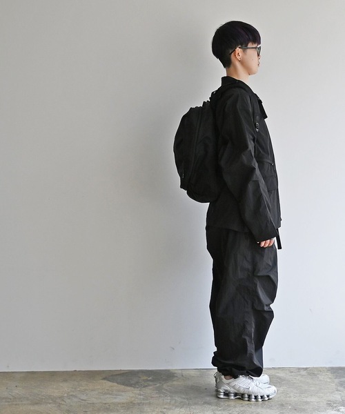 COMMON WARE（コモンウェアー）の「EM:NoiR ノアール Gemini middle backpack/ジェミニ ミドルバックパック（バックパック/リュック・レディース・ブラック/ブラック系その他・FREE）」の6枚目の写真