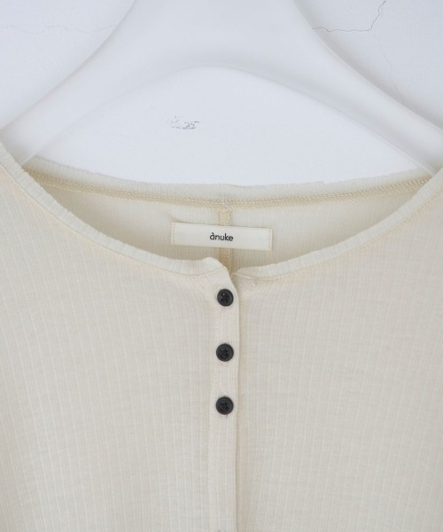 anuke（アンヌーク）の「anuke Sheer Rib Cardigan（ニット/セーター・レディース・ライトグレー/ブラック/オフホワイト・FREE）」の9枚目の写真