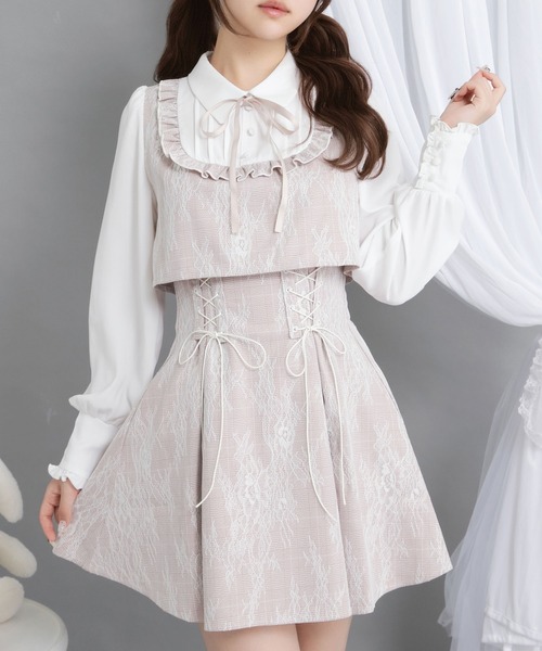 DearMyLoveRose（ディアマイラブローズ）の「ヨークフリルレースアップセットアップ風ドッキングワンピース【大きいサイズ有り】（ワンピース・レディース・ブラック/ベビーピンク/ブルーグレー・LARGE/MEDIUM/3L/LL）」の3枚目の写真