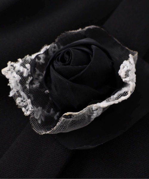 LA POMME jours(ラポミ・ジュール)の「Rose Applique Ribbon Jacket(テーラードジャケット・レディース・ブラック・SMALL/MEDIUM/LARGE)」の3枚目の写真