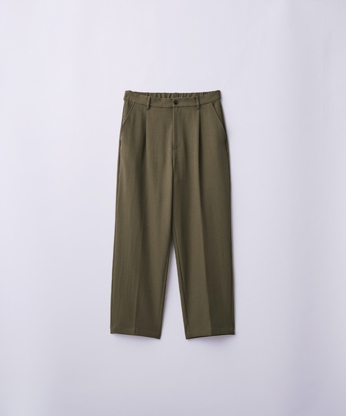 SLICK(スリック)の「【SLICK/スリック】Double Cloth One Tuck Tapered Pants/ダブルフェイスポリエステルツイルワンタックテーパードスラックス / セットアップ(スラックス・メンズ・カーキ/ブラック/チャコールグレー・3/2/1)」の3枚目の写真