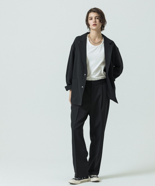 SLICK（スリック）の「【SLICK/スリック】Double Cloth One Tuck Tapered Pants/ダブルフェイスポリエステルツイルワンタックテーパードスラックス / セットアップ（スラックス・メンズ・カーキ/ブラック/チャコールグレー・3/2/1）」の11枚目の写真