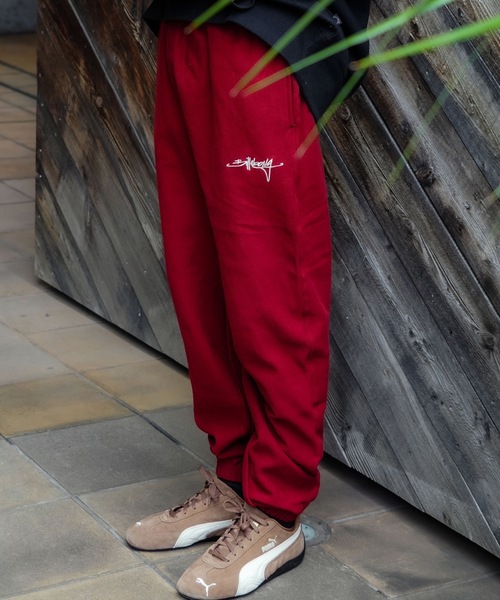 BILLABONG(ビラボン)の「BILLABONG メンズ HEAVY BAREEL PANTS セットアップボトムス 【2025年秋冬モデル】 @autumn/ビラボンスウェットパンツ(SET UP・セットアップ対応可能・空港コーデ)(スウェットパンツ・メンズ・グレー/ブラック系その他/レッド系その他・MEDIUM/LARGE/X-LARGE)」の1枚目の写真