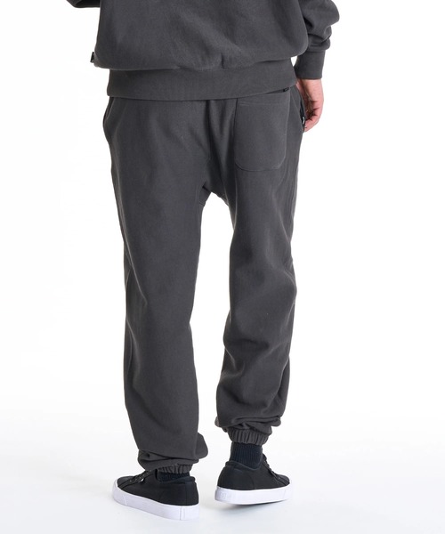 BILLABONG(ビラボン)の「BILLABONG メンズ HEAVY BAREEL PANTS セットアップボトムス 【2025年秋冬モデル】 @autumn/ビラボンスウェットパンツ(SET UP・セットアップ対応可能・空港コーデ)(スウェットパンツ・メンズ・グレー/ブラック系その他/レッド系その他・MEDIUM/LARGE/X-LARGE)」の17枚目の写真