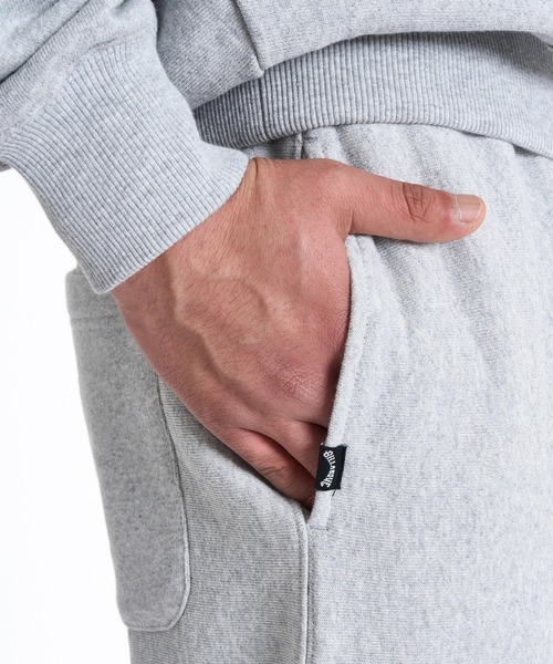 BILLABONG(ビラボン)の「BILLABONG メンズ HEAVY BAREEL PANTS セットアップボトムス 【2025年秋冬モデル】 @autumn/ビラボンスウェットパンツ(SET UP・セットアップ対応可能・空港コーデ)(スウェットパンツ・メンズ・グレー/ブラック系その他/レッド系その他・MEDIUM/LARGE/X-LARGE)」の11枚目の写真