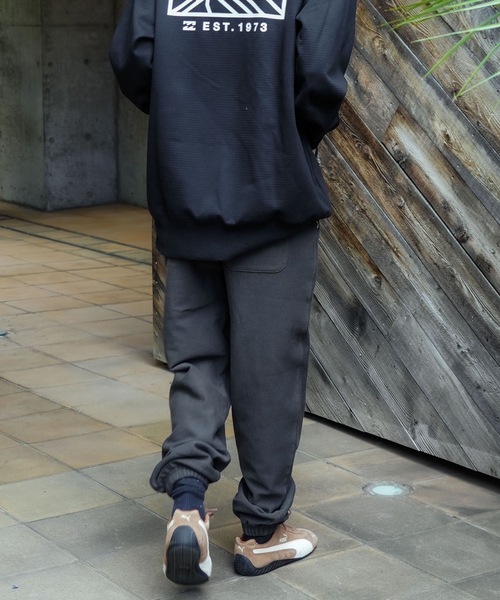 BILLABONG(ビラボン)の「BILLABONG メンズ HEAVY BAREEL PANTS セットアップボトムス 【2025年秋冬モデル】 @autumn/ビラボンスウェットパンツ(SET UP・セットアップ対応可能・空港コーデ)(スウェットパンツ・メンズ・グレー/ブラック系その他/レッド系その他・MEDIUM/LARGE/X-LARGE)」の22枚目の写真