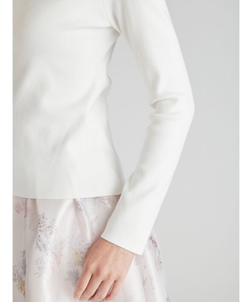 CELFORD（セルフォード）の「シャツレイヤードニットプルオーバー（ニット/セーター・レディース・ブラック/オフホワイト・38/36）」の9枚目の写真