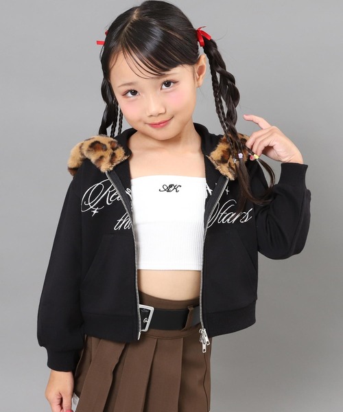 ANAP kids（アナップキッズ）の「ヒョウ柄ファー付フーディーパーカー【ジュニアお揃い】（パーカー・キッズ・ブラック/ライトグレー/ピンク・130/120/110）」の4枚目の写真