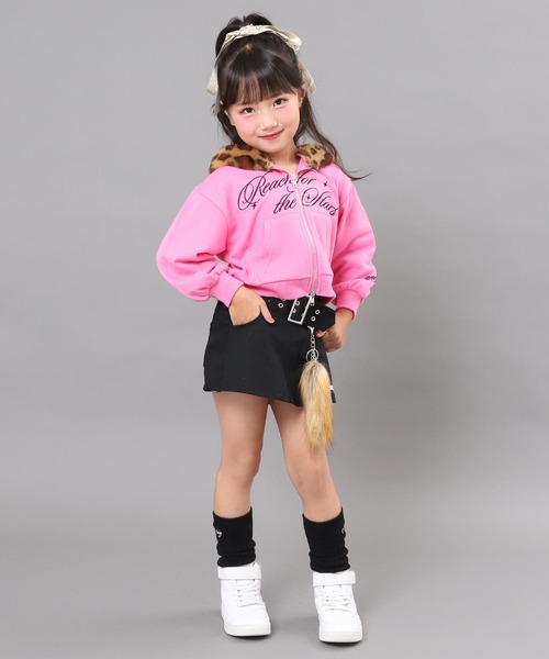 ANAP kids（アナップキッズ）の「ヒョウ柄ファー付フーディーパーカー【ジュニアお揃い】（パーカー・キッズ・ブラック/ライトグレー/ピンク・130/120/110）」の11枚目の写真