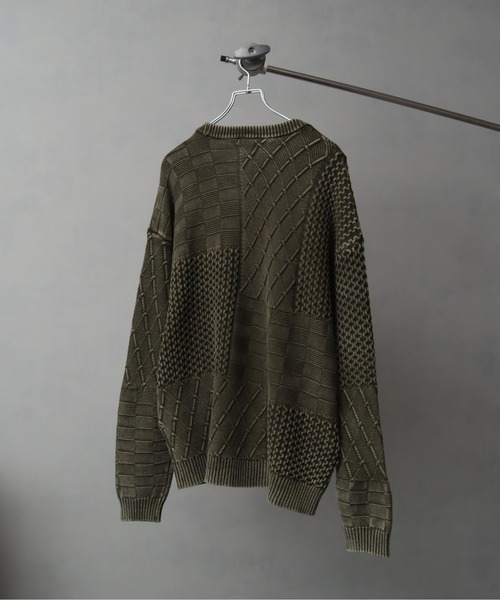 Art re A select（アトリエセレクト）の「ストーンウォッシュ加工パッチワークVネックニットカーディガン（カーディガン/ボレロ・メンズ・カーキ/ブラック・L/XL/M）」の3枚目の写真