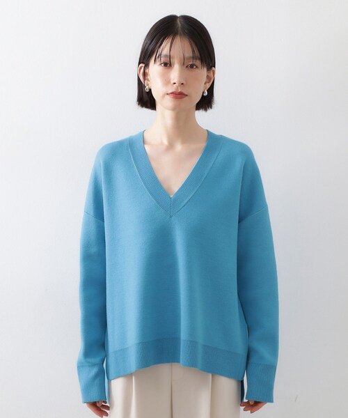 THE SHOP TK (ザ ショップ ティーケー )の「【体型カバー】ゆったり サイドスリットニット(ニット/セーター・レディース・ライトブルー/ナチュラル/グレー/スミクロ・12/13)」の21枚目の写真