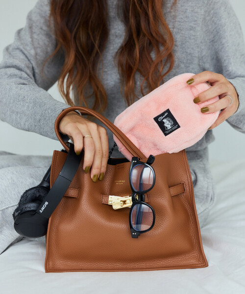 COBMASTER(コブマスター)の「Cobmaster/コブマスター 別注Fluffy square pouch M(ポーチ・メンズ・ブラック/グリーン/ピンク/ラベンダー/ベージュ・ONE SIZE)」の5枚目の写真