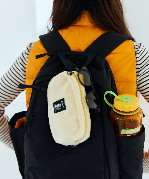 COBMASTER(コブマスター)の「Cobmaster/コブマスター 別注Fluffy square pouch M(ポーチ・メンズ・ブラック/グリーン/ピンク/ラベンダー/ベージュ・ONE SIZE)」の21枚目の写真
