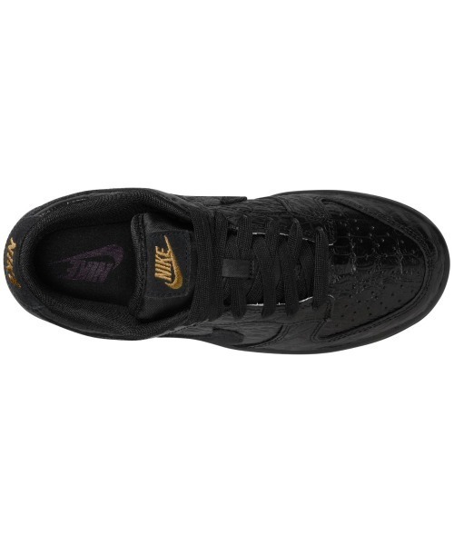 NIKE(ナイキ)の「NIKE Dunk Low(ナイキ ウィメンズ ダンク LOW SS)(スニーカー・レディース・ブラック系/レッド系・23cm/23.5cm/24cm/24.5cm/25cm/27cm/28cm/29cm/25.5cm/26cm/26.5cm/27.5cm/28.5cm)」の9枚目の写真