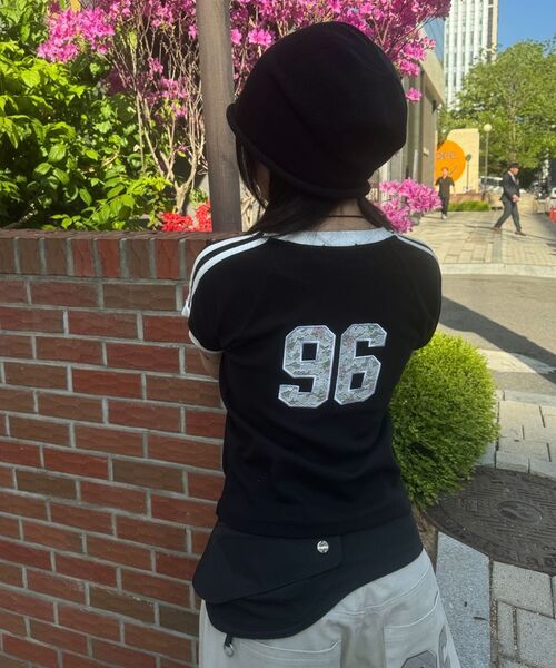 ROCKCAKE(ロックケーキ)の「Sports 96 Lace Crop Top - Navy(Tシャツ/カットソー・レディース・その他・MEDIUM/SMALL)」の7枚目の写真