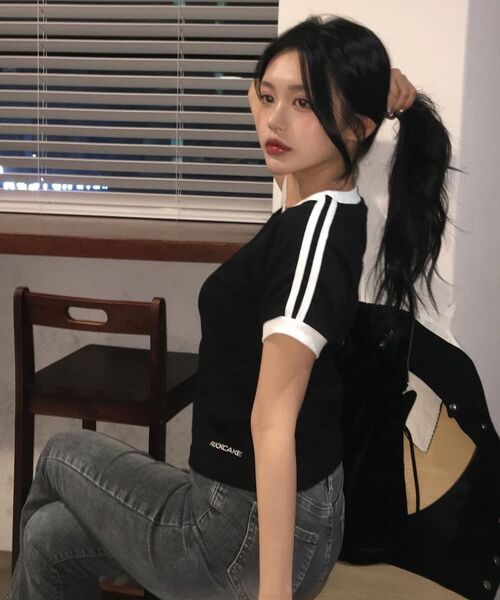 ROCKCAKE(ロックケーキ)の「Sports 96 Lace Crop Top - Navy(Tシャツ/カットソー・レディース・その他・MEDIUM/SMALL)」の8枚目の写真