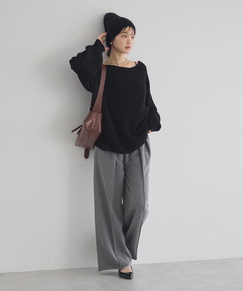 earth music&ecology(アースミュージックアンドエコロジー)の「【毛玉防止/2WAY】アンチピリングクロスネックルーズニット(ニット/セーター・レディース・アイボリー/ブラック/グレー/サックスブルー・FREE)」の9枚目の写真