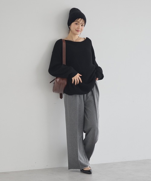 earth music&ecology(アースミュージックアンドエコロジー)の「【毛玉防止/2WAY】アンチピリングクロスネックルーズニット(ニット/セーター・レディース・アイボリー/ブラック/グレー/サックスブルー・FREE)」の10枚目の写真