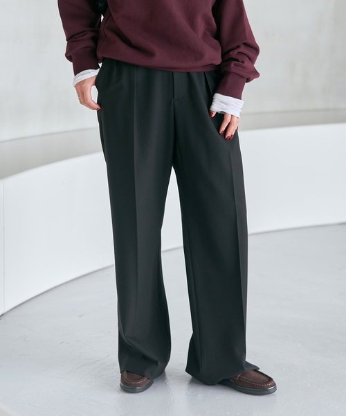 Spick & Span(スピックアンドスパン)の「裏起毛ジョーゼットタックイージーパンツ(スラックス・レディース・ライトグレー/ブラック/アイボリー・38/36)」の16枚目の写真