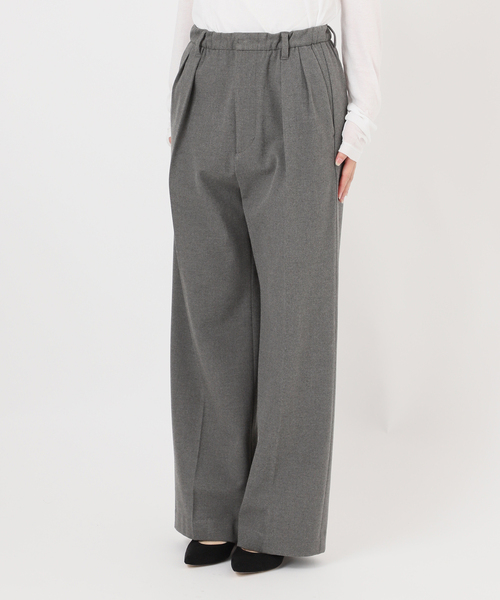 Spick & Span(スピックアンドスパン)の「裏起毛ジョーゼットタックイージーパンツ(スラックス・レディース・ライトグレー/ブラック/アイボリー・38/36)」の5枚目の写真