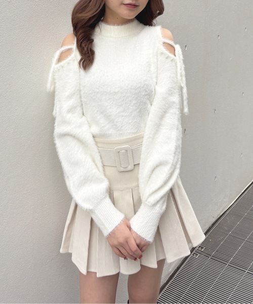 one way（ワンウェイ）の「肩あきリボンニット（ニット/セーター・レディース・ピンク/ホワイト/ブラック/チャコールグレー・FREE）」の2枚目の写真