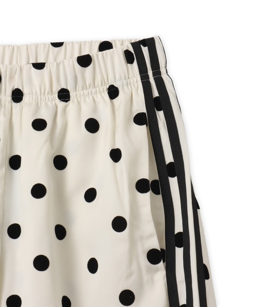 adidas（アディダス）の「adidas SATIN POLKA DOTS WIDE LEG PANT