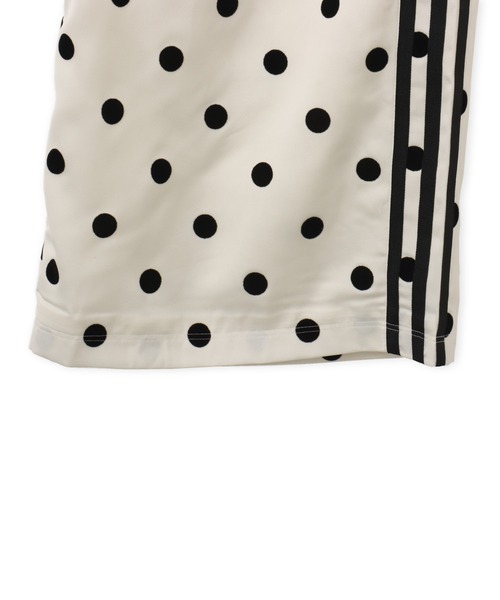 adidas（アディダス）の「adidas SATIN POLKA DOTS WIDE LEG PANT