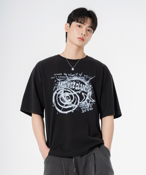 MOZMOZ（モズモズ）の「プラネットオーバーサイズピグメント半袖Tシャツブラック（Tシャツ/カットソー・レディース・その他・M/XL/XXL）」の3枚目の写真