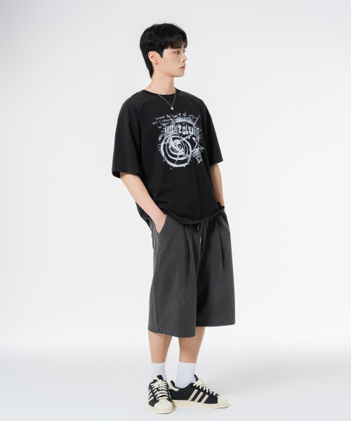 MOZMOZ（モズモズ）の「プラネットオーバーサイズピグメント半袖Tシャツブラック（Tシャツ/カットソー・レディース・その他・M/XL/XXL）」の4枚目の写真