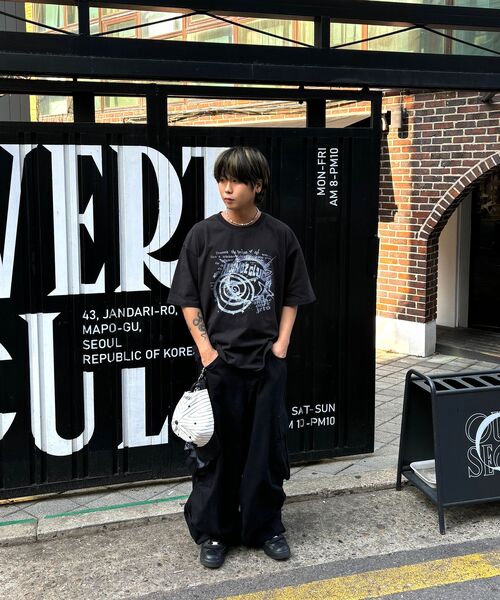 MOZMOZ（モズモズ）の「プラネットオーバーサイズピグメント半袖Tシャツブラック（Tシャツ/カットソー・レディース・その他・M/XL/XXL）」の9枚目の写真