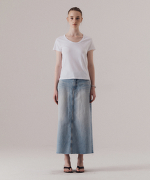 SILN（シルン）の「Raw edge classic denim skirt (BLUE)（スカート）」