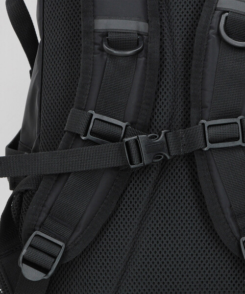 COLEMAN(コールマン)の「Coleman/コールマン 125TH LIMITED WALKER 33(バックパック/リュック・メンズ・ブラウン/ブラック・ONE SIZE)」の8枚目の写真