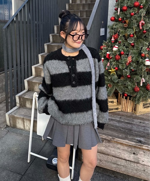 sedacle（セダクル）の「ヘンリーケーブルシャギーアソートニット（ニット/セーター・メンズ・ブラック/アイボリー/ブラウン・SMALL/MEDIUM/LARGE）」の19枚目の写真