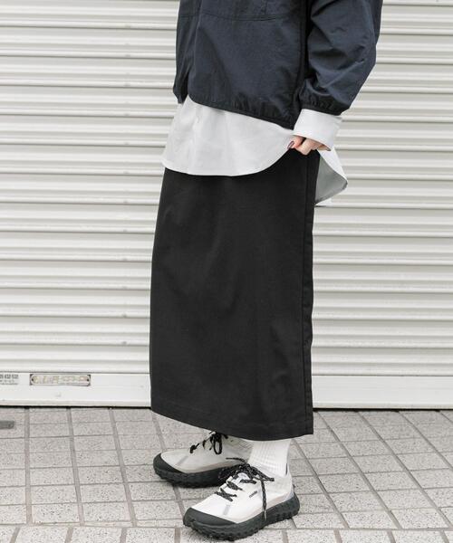 EKAL（エカル）の「SOLOTEX タイトスカート（スカート・レディース・ネイビー/ブラック・ONE）」の17枚目の写真