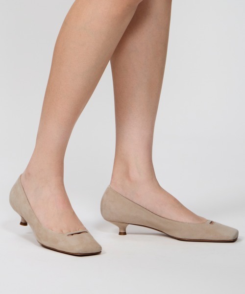 PELLICO(ペリーコ)の「NORA アネッリ パンプス 3.0cm LIGHT BEIGE(パンプス・レディース・ベージュ・35.5/36/36.5/37/37.5/38/35)」の7枚目の写真
