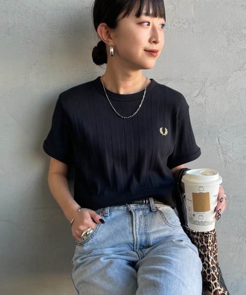FRED PERRY/フレッドペリー] 別注 ランダムリブ ワンポイントロゴ刺繍
