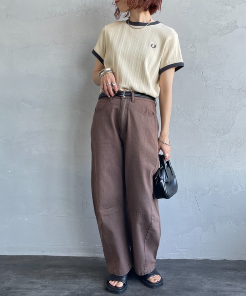 FRED PERRY（フレッドペリー）の「[FRED PERRY/フレッドペリー] 別注 ランダムリブ ワンポイントロゴ刺繍 リンガーTシャツ【追加】（Tシャツ/カットソー・レディース・チャコールグレー/ブラック/オートミール/キナリ/ブルー・8/10）」の17枚目の写真