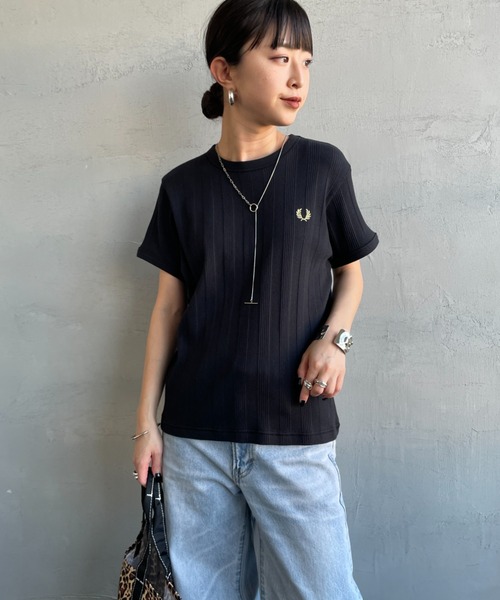 FRED PERRY/フレッドペリー] 別注 ランダムリブ ワンポイントロゴ刺繍