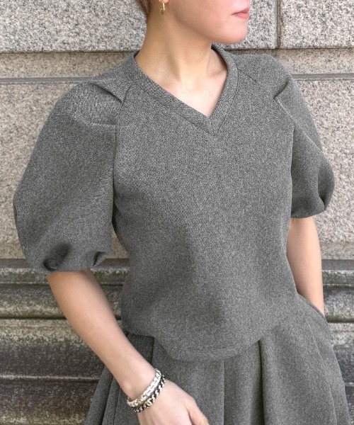 JENNE（ジェンヌ）の「日本製ダンボールニットトップス（Tシャツ/カットソー・レディース・ホワイト/ブラック/グレー・SMALL/MEDIUM/LARGE）」の3枚目の写真