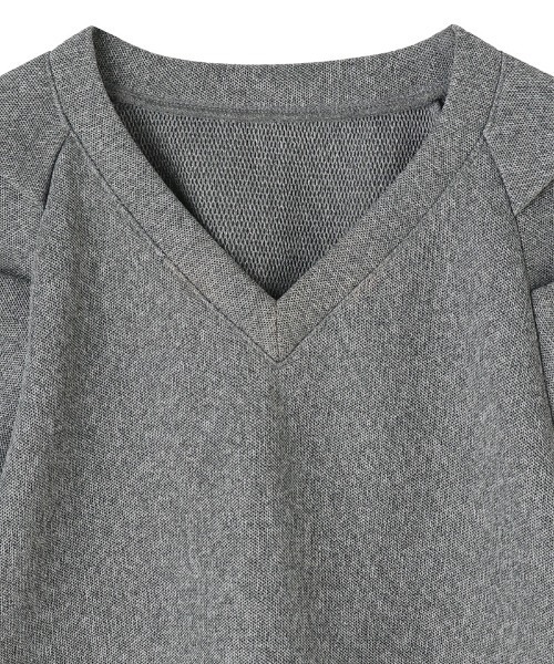 JENNE（ジェンヌ）の「日本製ダンボールニットトップス（Tシャツ/カットソー・レディース・ホワイト/ブラック/グレー・SMALL/MEDIUM/LARGE）」の20枚目の写真
